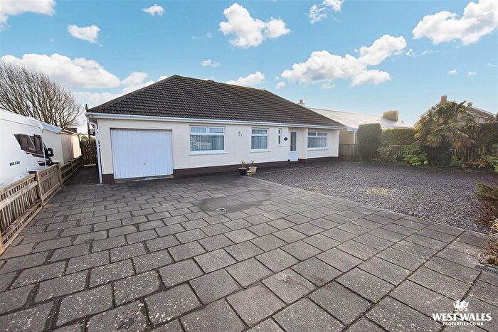 3 Bedroom Detached Bungalow For Sale In Haven Road, Haverfordwest, SA61