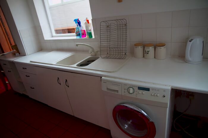 3 Bedroom Terraced House To Rent In Shakespeare Road, Acton, London, W3