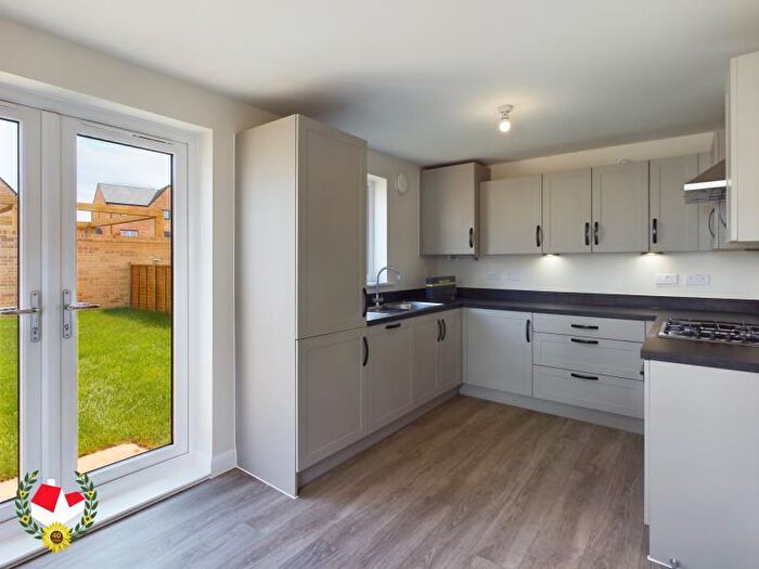 3 Bedroom Semi Detached House To Rent In Luton Close, Yate, Bristol, BS37