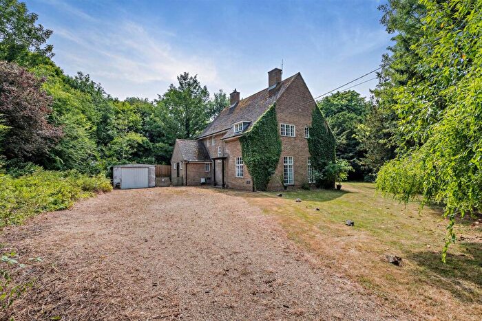 4 Bedroom Detached House For Sale In Church Lane, Greetham, Rutland, LE15