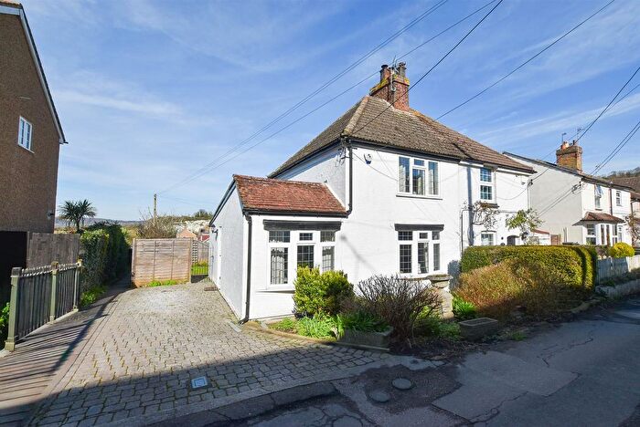 2 Bedroom Semi Detached House For Sale In Church Street, Burham, ME1