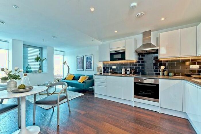 1 Bedroom Flat To Rent In Christchurch Road, London, SW19