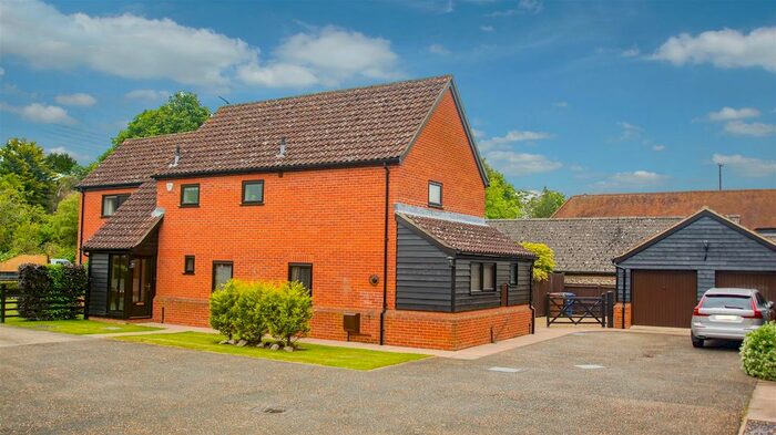 4 Bedroom Detached House For Sale In Parsons Court, Old Church Lane, Westley, IP33