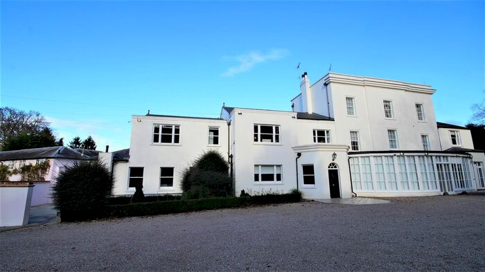 4 Bedroom Semi-Detached House To Rent In Manor Road, High Beech, Loughton IG10