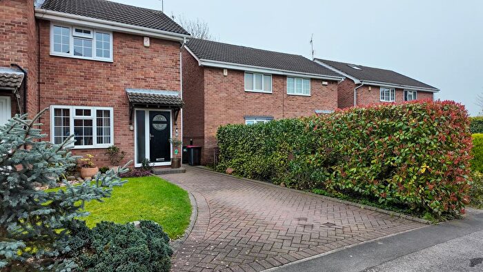 2 Bedroom End Of Terrace House For Sale In Rookery Close, Kiveton Park, S26
