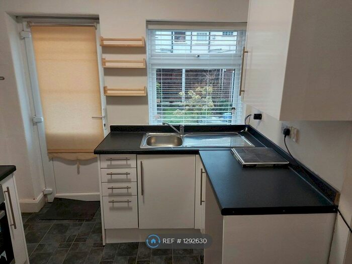 3 Bedroom End Of Terrace House To Rent In Mayfair Grove, Widnes WA8