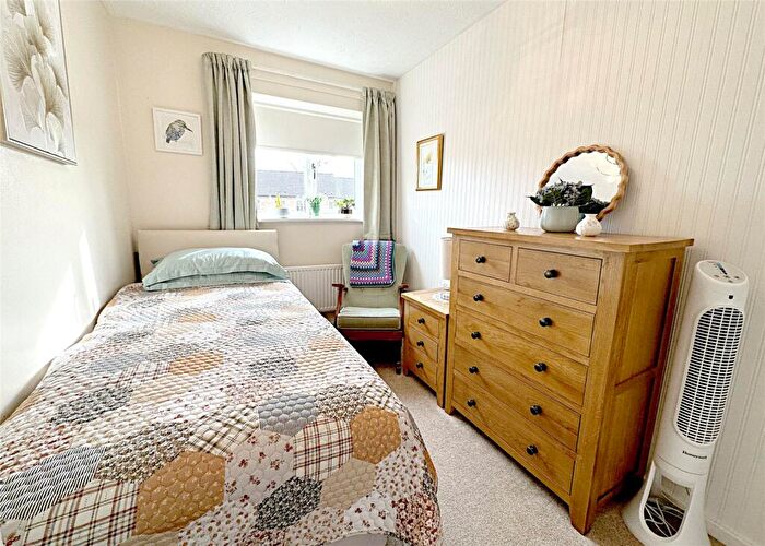 2 Bedroom End Of Terrace House For Sale In Ashley Way, Balsall Common, Coventry, West Midlands, CV7