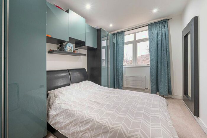 1 Bedroom Flat For Sale In Research House, Greenford, UB6