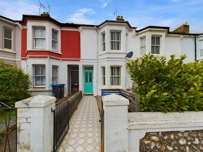 2 Bedroom Terraced House To Rent In Sugden Road, Worthing, BN11