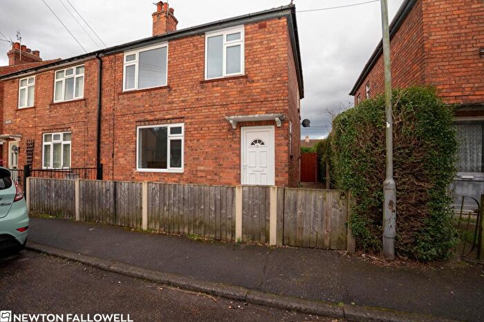 3 Bedroom Semi-Detached House To Rent In Nelson Street New, Retford, DN22