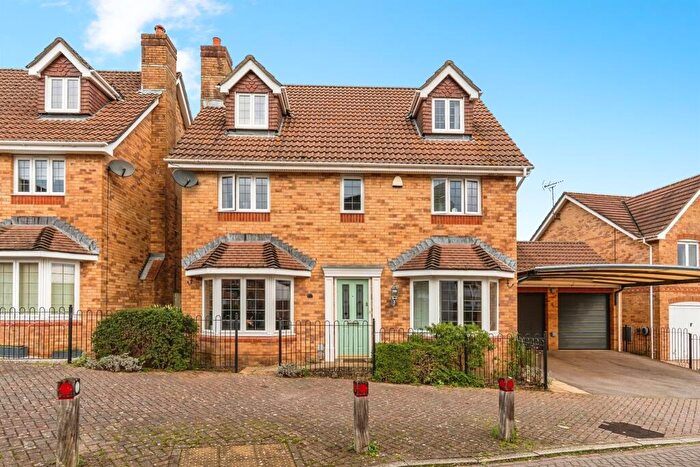 5 Bedroom Detached House For Sale In Kathryn Close, Hazel Farm, Totton, SO40