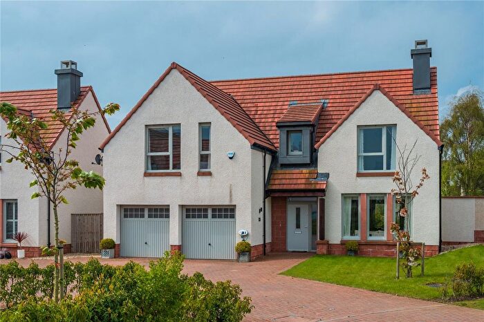 4 Bedroom Detached House For Sale In College Way, Gullane, East Lothian, EH31