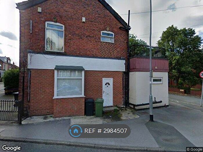 3 Bedroom Maisonette To Rent In Wilfred Avenue, Leeds, LS15