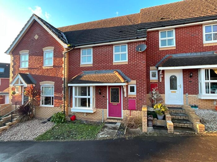 3 Bedroom Terraced House For Sale In Oak Tree Drive, Rogerstone, Newport, NP10