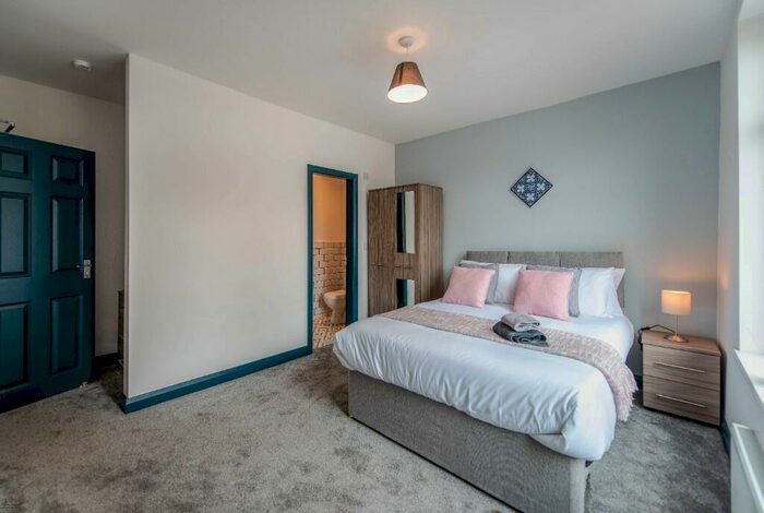 1 Bedroom House Of Multiple Occupation To Rent In The Grove, Stockport, SK2