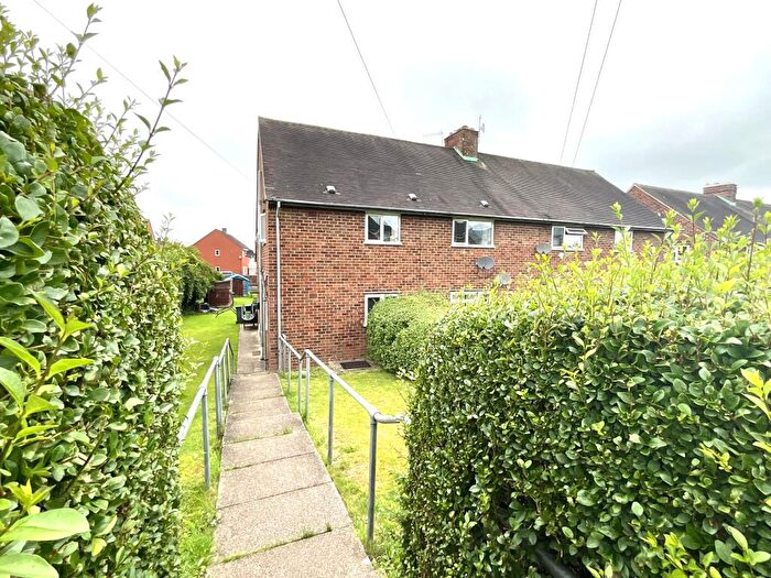 2 Bedroom Flat For Sale In Walton Crescent, Ashbourne, DE6