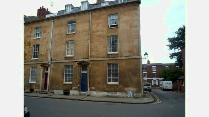 2 Bedroom Flat To Rent In St John Street, City Centre, Oxford, OX1