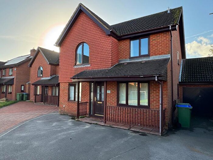 4 Bedroom Property To Rent In Pershore Close, Southampton, SO31