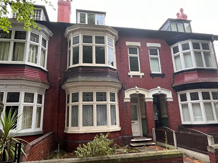 3 Bedroom Flat To Rent In First Floor Flat, Lawn Avenue, Doncaster, DN1