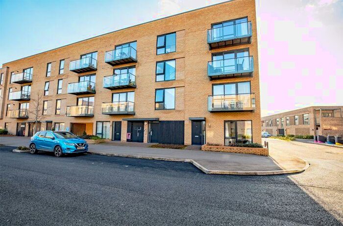 2 Bedroom Flat To Rent In Whittle Avenue, Cambridge, CB2