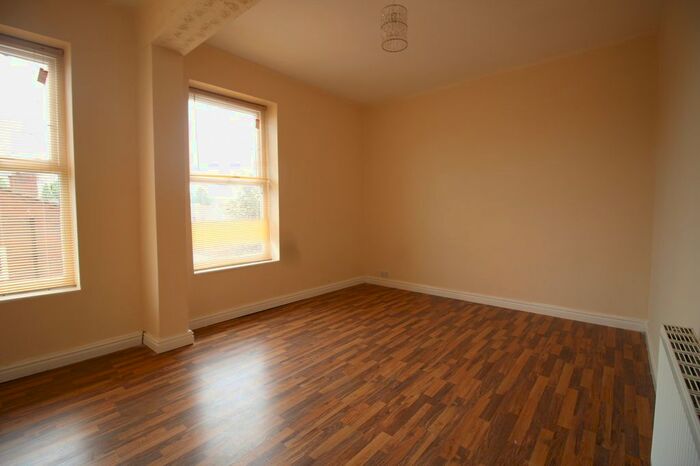2 Bedroom Flat To Rent In Thomas Winder Court, Sterling Way, Kirkdale, Liverpool, L5