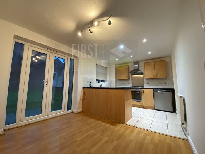 3 Bedroom Detached House To Rent In The Pastures, Oadby, LE2