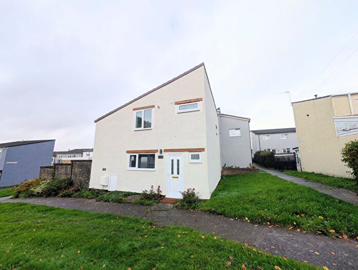 3 Bedroom End Terrace House To Rent In Benson Avenue, Rogerstone, Newport, NP10