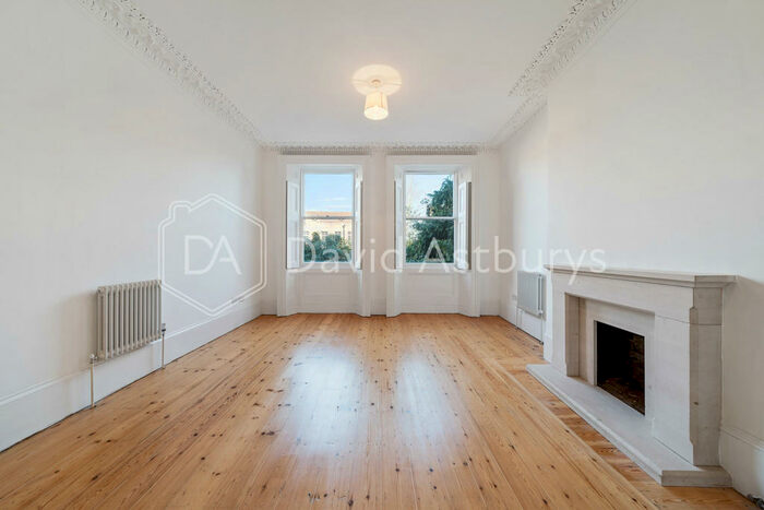 2 Bedroom Apartment To Rent In Priory Road, Crouch End, London, N8