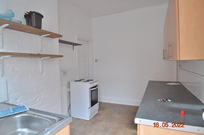 1 Bedroom Flat To Rent In Clifton Road, Weston-Super-Mare, Somerset, BS23