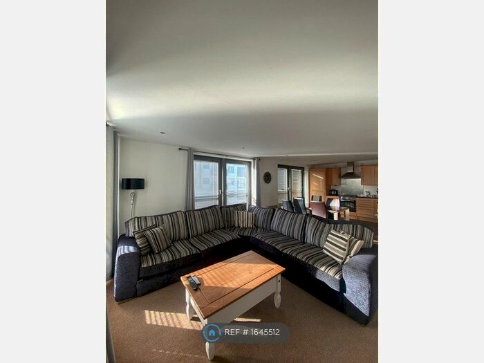 2 Bedroom Flat To Rent In Western Harbour Terrace, Edinburg, EH6