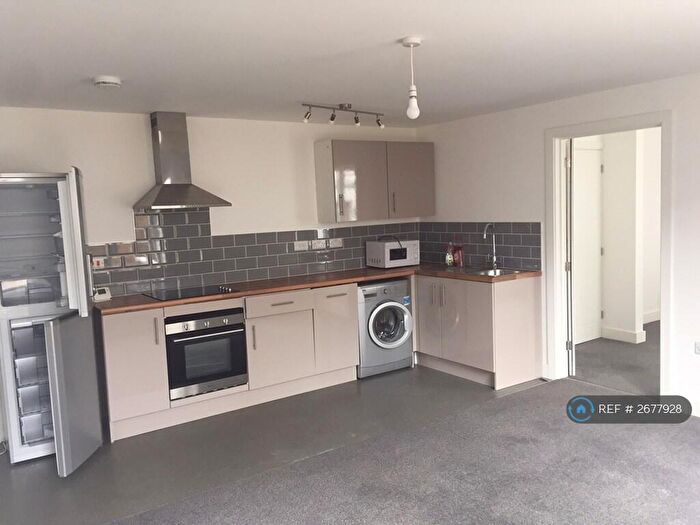 1 Bedroom Flat To Rent In High Street, St. Neots, PE19