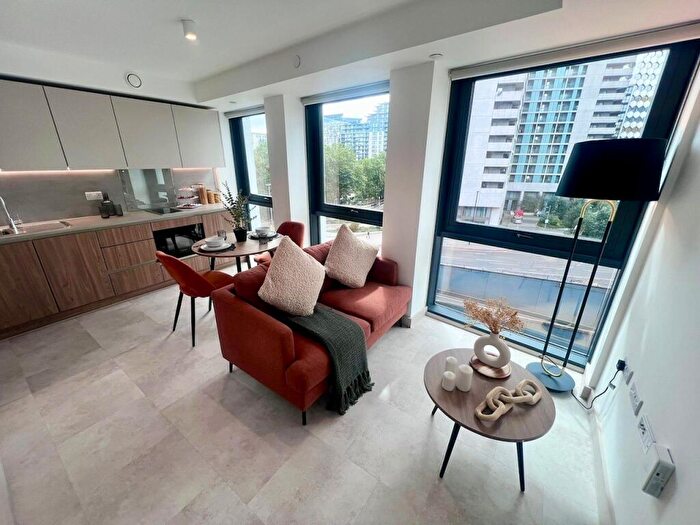 Apartment To Rent In Paradise Street, Birmingham, B1