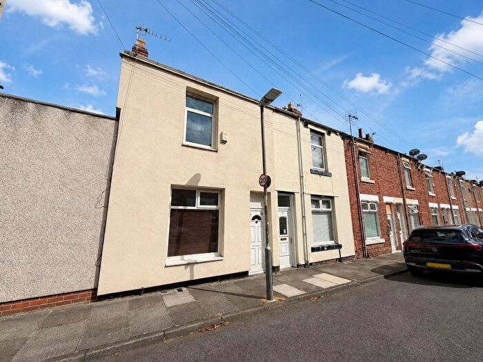 2 Bedroom Terraced House For Sale In Grasmere Street, Hartlepool, TS26