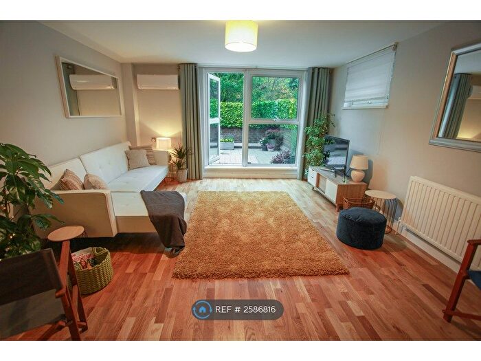 1 Bedroom Flat To Rent In Forge Place, London, NW1