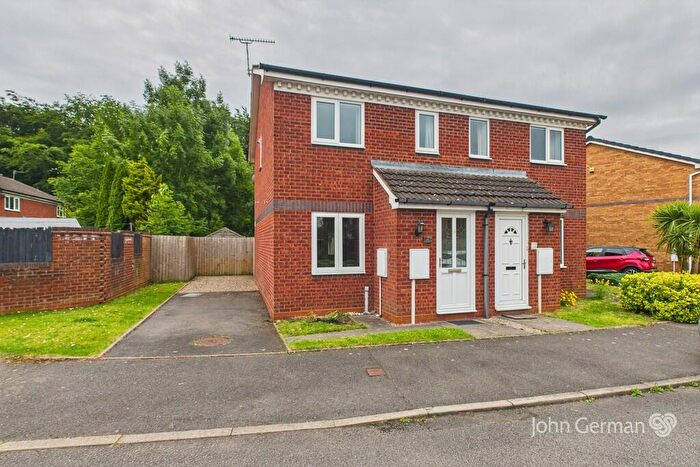 2 Bedroom Semi-Detached House For Sale In Fairway, Branston, DE14