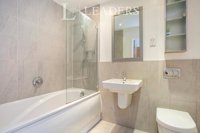 2 Bedroom Apartment To Rent In Park Heights, Guildford Road, GU22