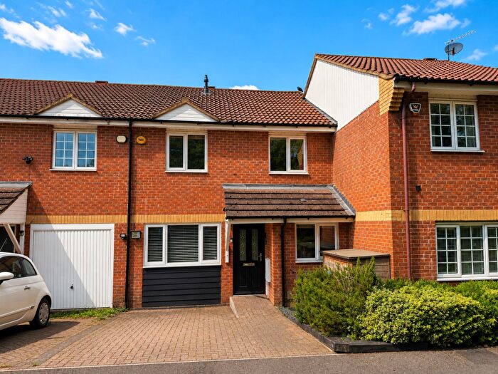3 Bedroom Terraced House For Sale In Bective View, Kingsthorpe, Northampton, NN2