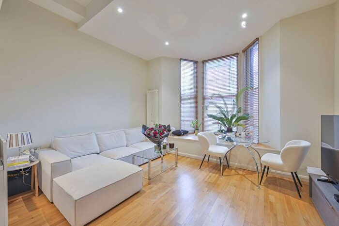 1 Bedroom Flat To Rent In Wetherby Place, South Kensington, London, SW7