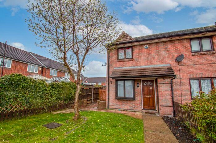 1 Bedroom End Of Terrace House To Rent In The Terraces, Dartford, DA2