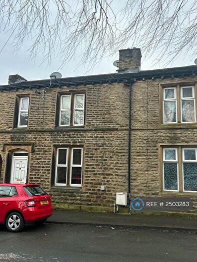 3 Bedroom Terraced House To Rent In Brian Street, Huddersfield, HD3
