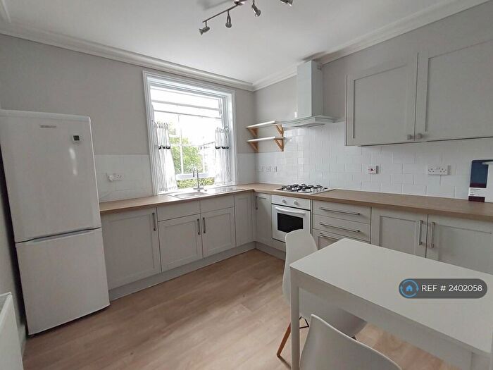 2 Bedroom Flat To Rent In St. Georges Road, Cheltenham, GL50