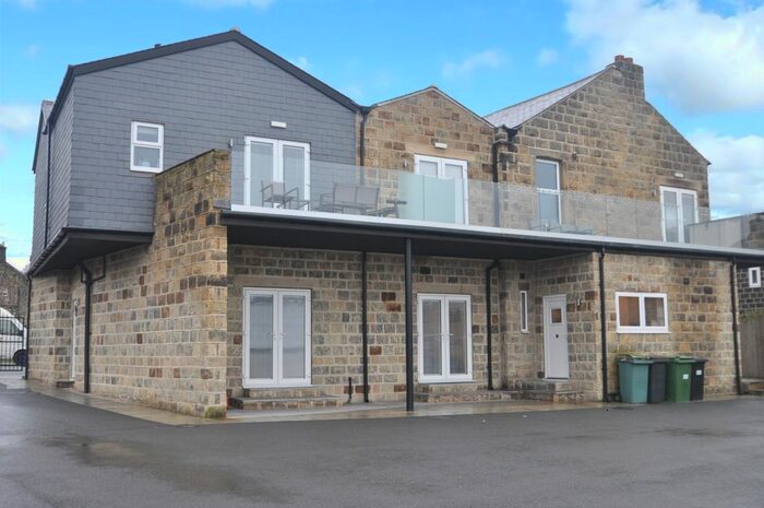 1 Bedroom Flat To Rent In Hopewell Terrace, Horsforth, Leeds, West Yorkshire, LS18