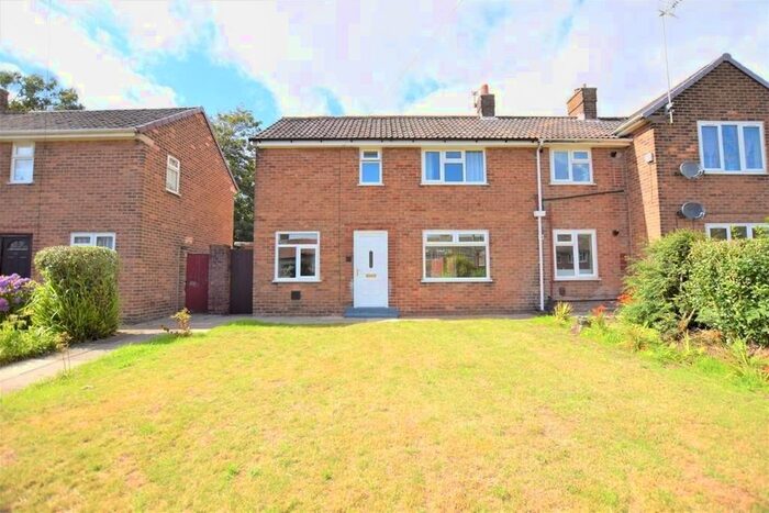 2 Bedroom Semi-Detached House To Rent In Hammerton Place, Blackpool, Lancashire, FY3