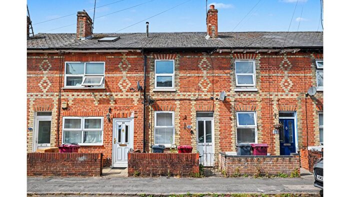 2 Bedroom Property For Sale In Amity Road, Reading, Berkshire, RG1