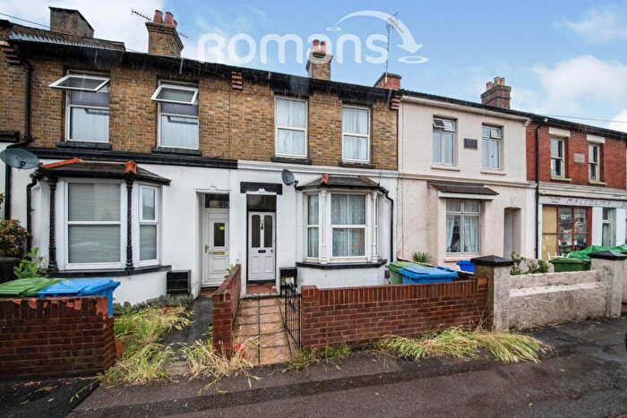 3 Bedroom Terraced House To Rent In Ash Road, Aldershot, GU12