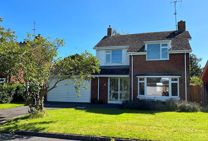 4 Bedroom Detached House For Sale In Abbots Court Drive, Twyning, Gloucestershire, GL20