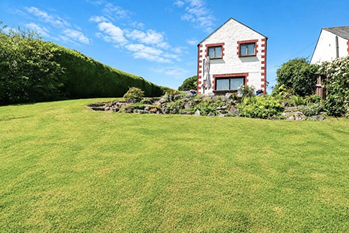 4 Bedroom Semi-Detached House For Sale In Huntshaw, Torrington, Devon, EX38