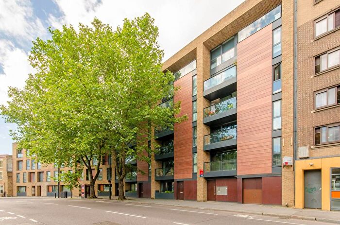 1 Bedroom Flat To Rent In Kings Cross Road, King's Cross, London, WC1X