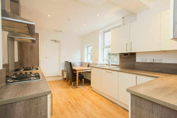 6 Bedroom Terraced House To Rent In &#pppw Arthur Street, Arboretum, Nottingham, NG7