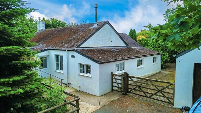 2 Bedroom Bungalow For Sale In Rosemarket Road, Sardis, Milford Haven, Pembrokeshire, SA73